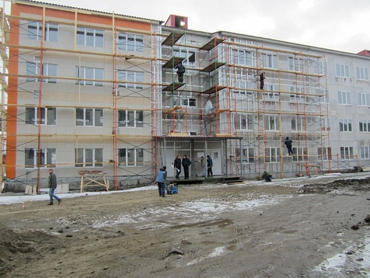 Ремонт фасада 4х этажного многоквартирного дома в г. Гаджиево, Мурманской области 