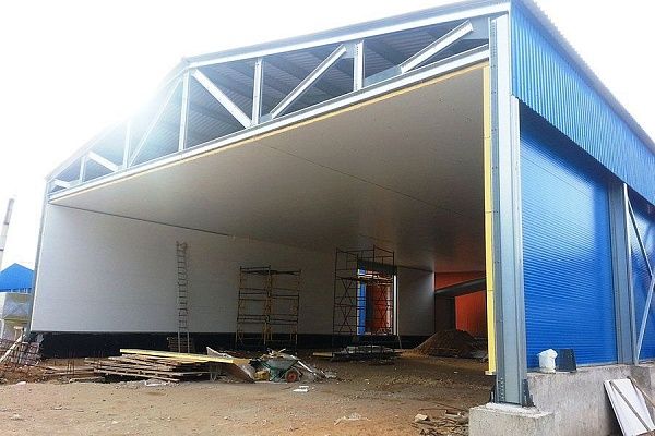 Сборка и монтаж ферм для производственного здания в Москве