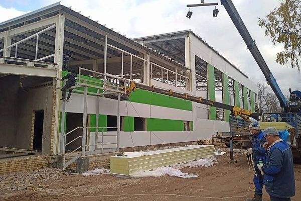 Ремонт спортивного клуба с бассейном в Москве